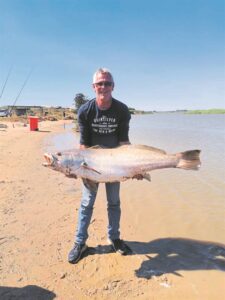 Sy skaal te klein om groot vangs te weeg