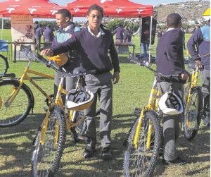 Leerders trots op hul fietse