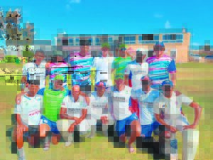 Vredenburg/Saldanha se Krewe stoom onoorwonne voort