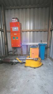 Using water to go off-grid