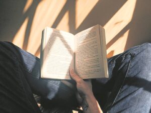 Skenk ou boeke vir goeie doel