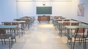 Apply now to be an assistant at a WCED school