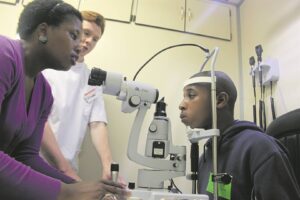 Maak ’n draai by dié trein sodat jy beter kan sien