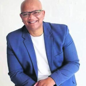 Claassen verander weer van party