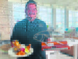 Doepies, Saldanha Bay Hotel kraai koning in Weslander se vis-en-tjips- kompetisie