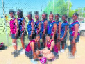 Netbalspan wen twee van drie wedstryde