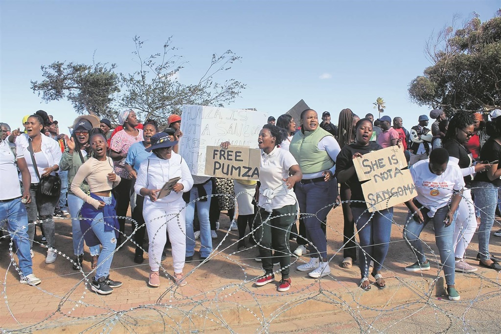 Gemeenskaplede versoek die veilige terugkeer van J