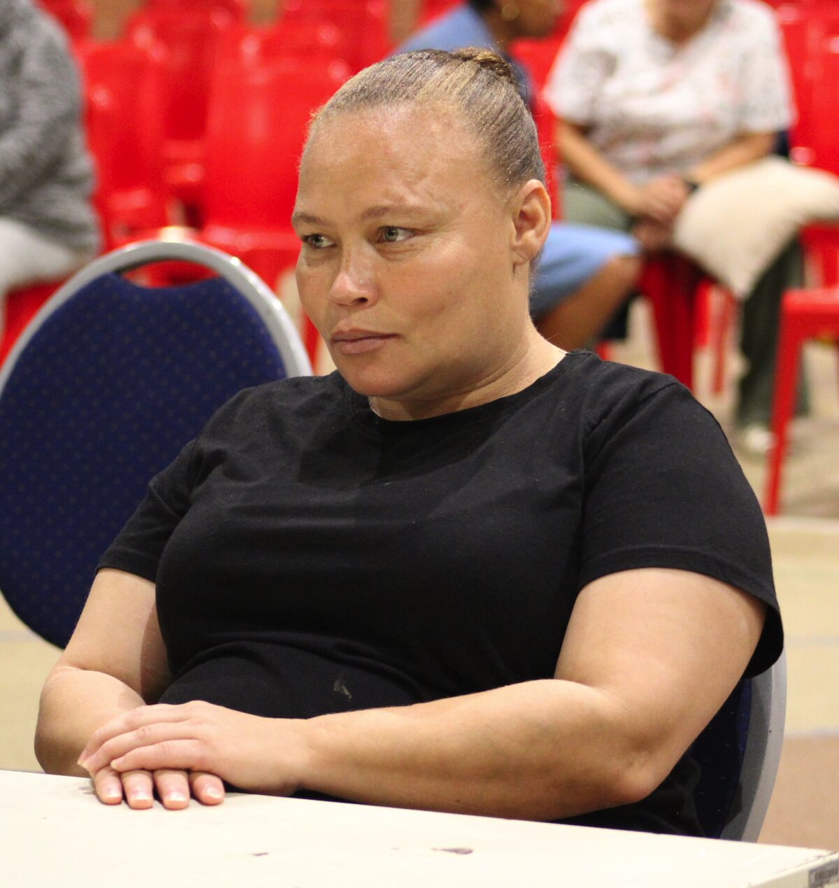 Kelly Smith met 'n vorige hofverskyning,