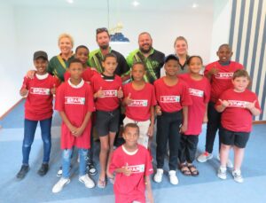 Potspel-ontwikkelingstoernooi vir juniors in St.Helenabaai