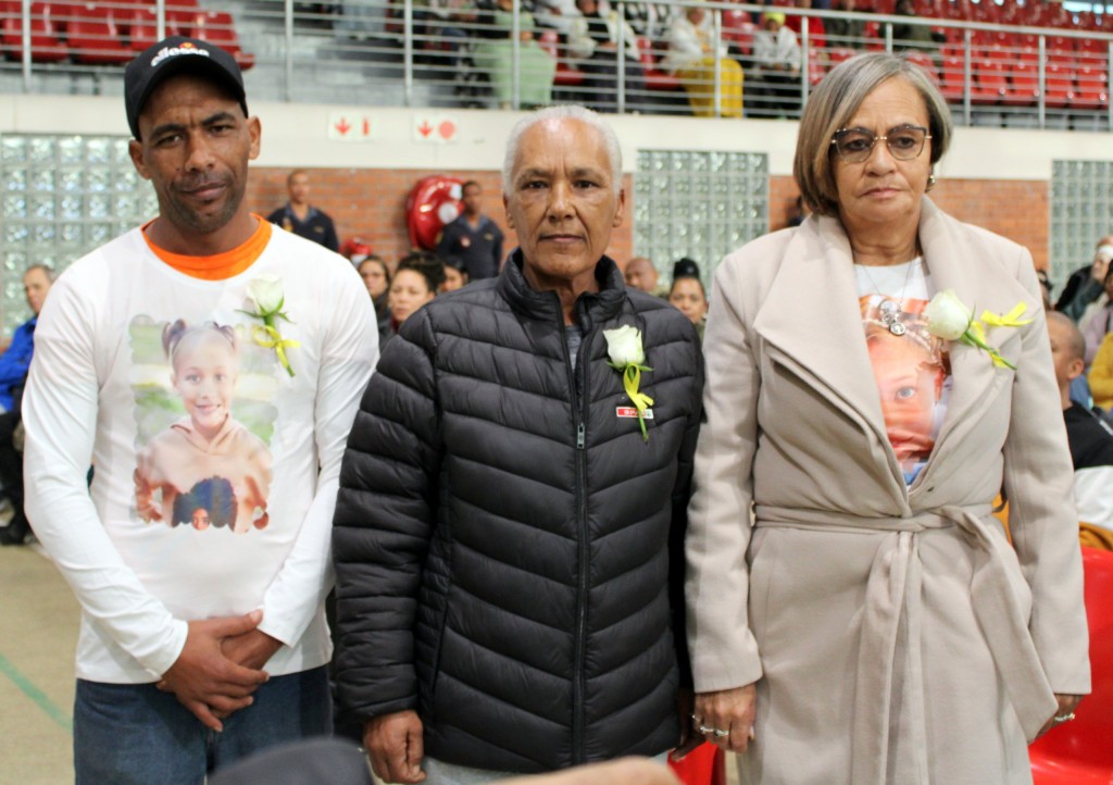 Joshlin se pa en twee oumas is van links José Emke and his mother, Rita Yon, and Kelly's mother, Amanda Daniels. Foto: Alida Buckle
