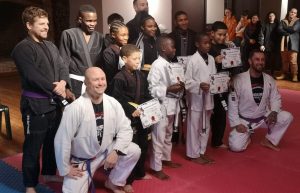 Jits-klub, vennote span nou saam