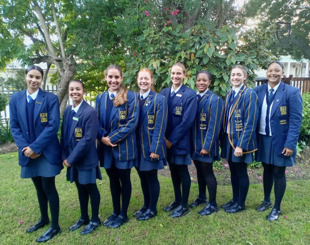 The netball girls from Hopefield High School have made the school proud as a number of them will be representing the West Coast District and Western Cape netball teams. West Coast District team: second from the left is Paris van Hooi (u-14), Ariana Veotté (u-15), Mianke Nel (u-15), Izabella Schnetler (u-15), Leancke Nieuwenhuis (u-16), Mia Carolus (u-17) and Nina Slabber (u-18). Paris Samuels far left (u-18) made it into the Western Cape netball team.