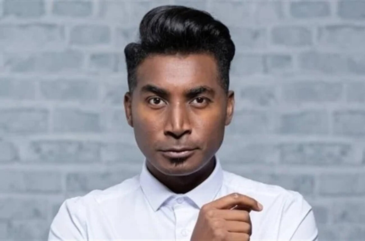 Emo at Hoedjiesbaai Hotel