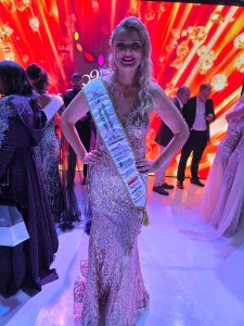 Franzman chosen as Mrs SA finalist