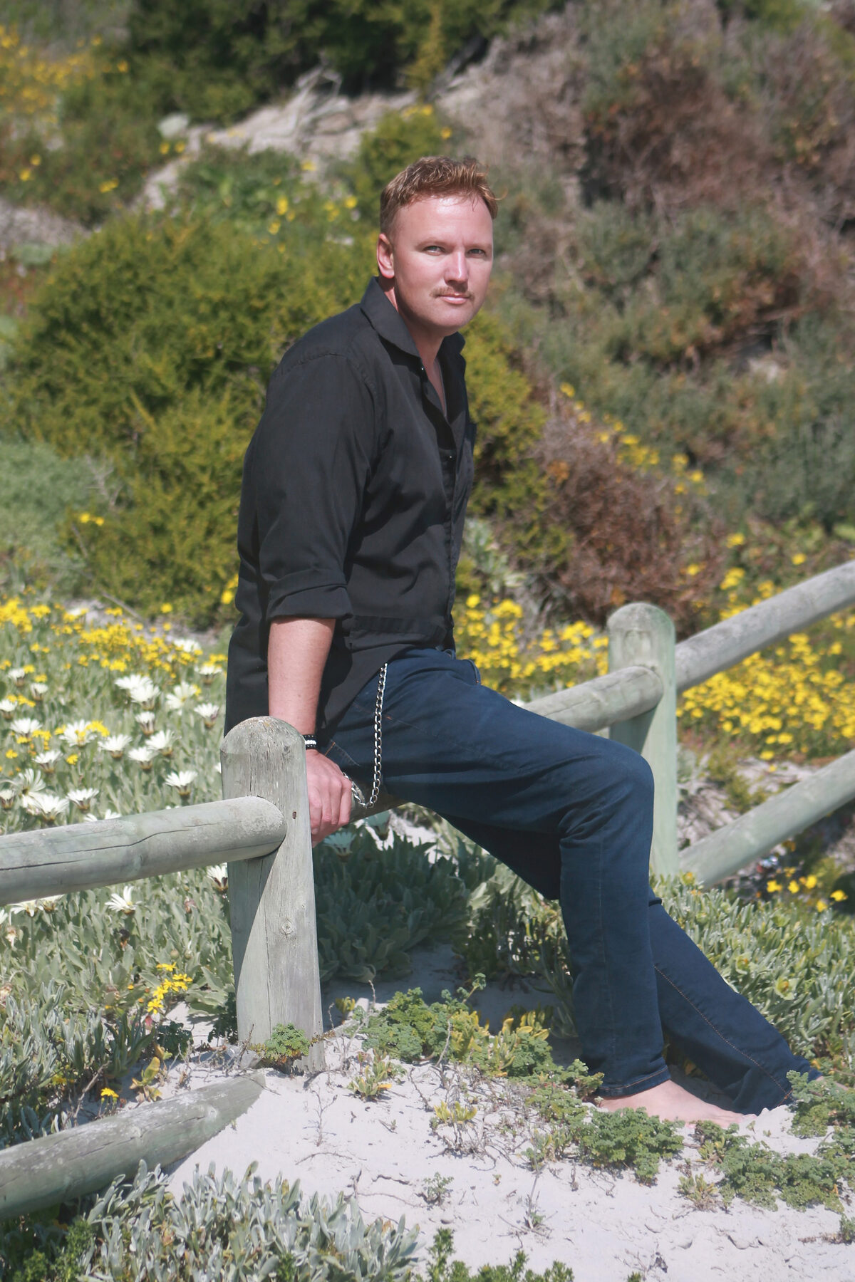 Tiaan maak lag-lag musiek