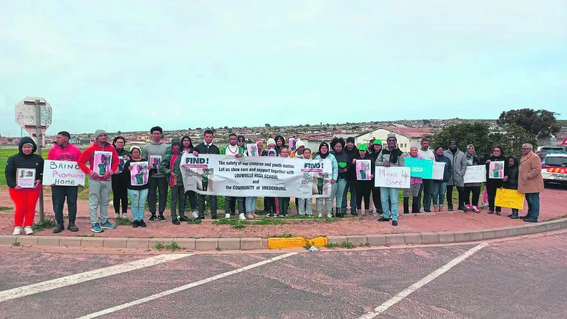 Gemeenskapslede het bymekaargekom om bewusmaking te skep oor Romano Fredericks se verdwyning.