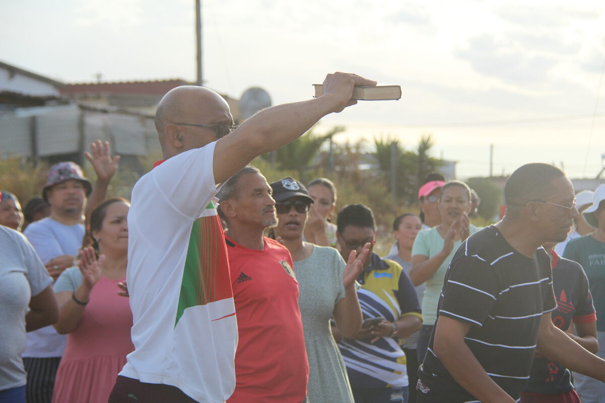 Witteklip bid en stap teen ongekende golf van geweld