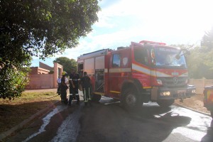 Esperia-huis brand tot op grond af, gesin haweloos gelaat