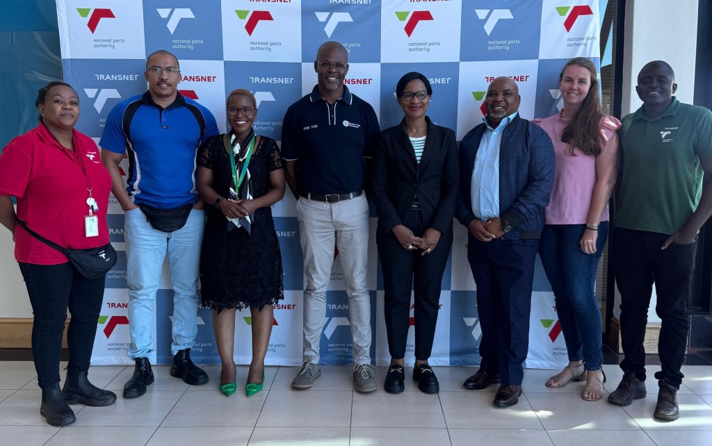 • Mahlasoa Madia – TNPA Port of Saldanha, Beplannings- en Ontwikkelingspesialis • Gareth Gertse – TNPA Port of Saldanha, Ingenieur • Zuziwe Xokiso – TNPA Port of Saldanha, Port Security Officer • Isaac Sileku – Wes-Kaapse minister van mobiliteit • Adv. Phylis Difeto – TNPA, Besturende Hoof: Wes-Kaapstreek • Shadrack Tshikalanga – TNPA-hawe van Saldanha, hawebestuurder • Johanee Mathee – TNPA Port of Saldanha, Ingenieur • Fhumulani Netshisaulu – TNPA Port of Saldanha, Hoofingenieurstegnikus
