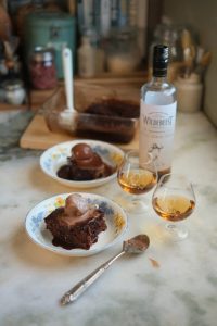 RESEP | Gee malvapoeding skop met sjokolade en brandewyn!