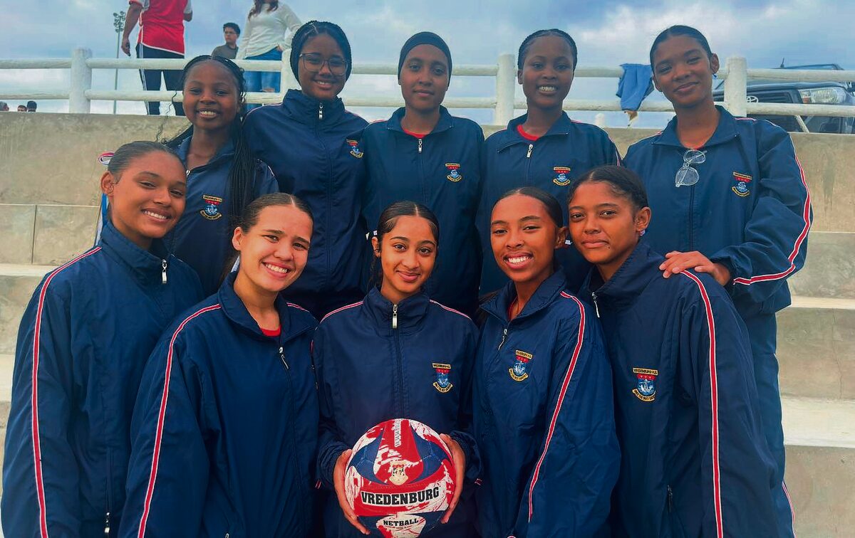 Netbalmeisies maak trots