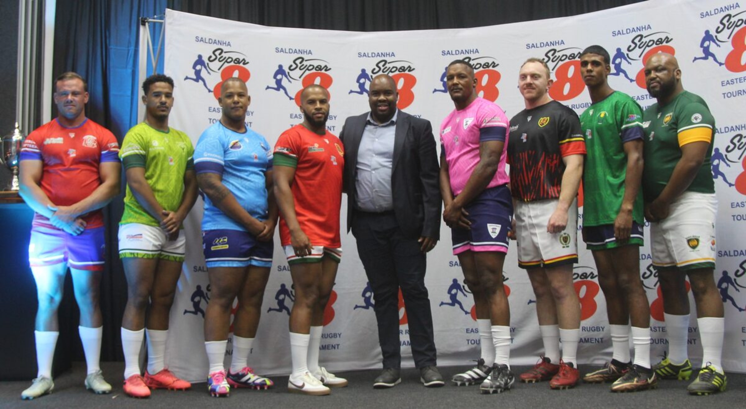 Rugbyspanne wat gaan deelneem: Samuel Greyling (Saldanha), Allister Nortje (Multisure Evergreens), Branden Hunter (Hawston), Donlic Natal (Gardens), Tshepo Marumule (Takealot), Daniel Temm (Vredenburg), Christiaan Zietsman (Hamiltons), Cain Stadler (SK Walmers) en Ashley Amon (Naka Bulls). Foto: Noluvu Ludidi