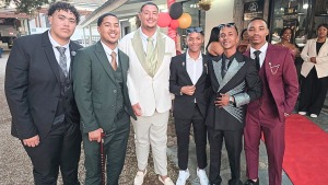 Hoërskool Velddrif hou matriek afskeid