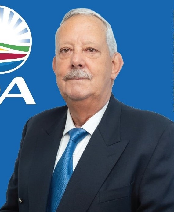 Adriaan Groenewald -DA