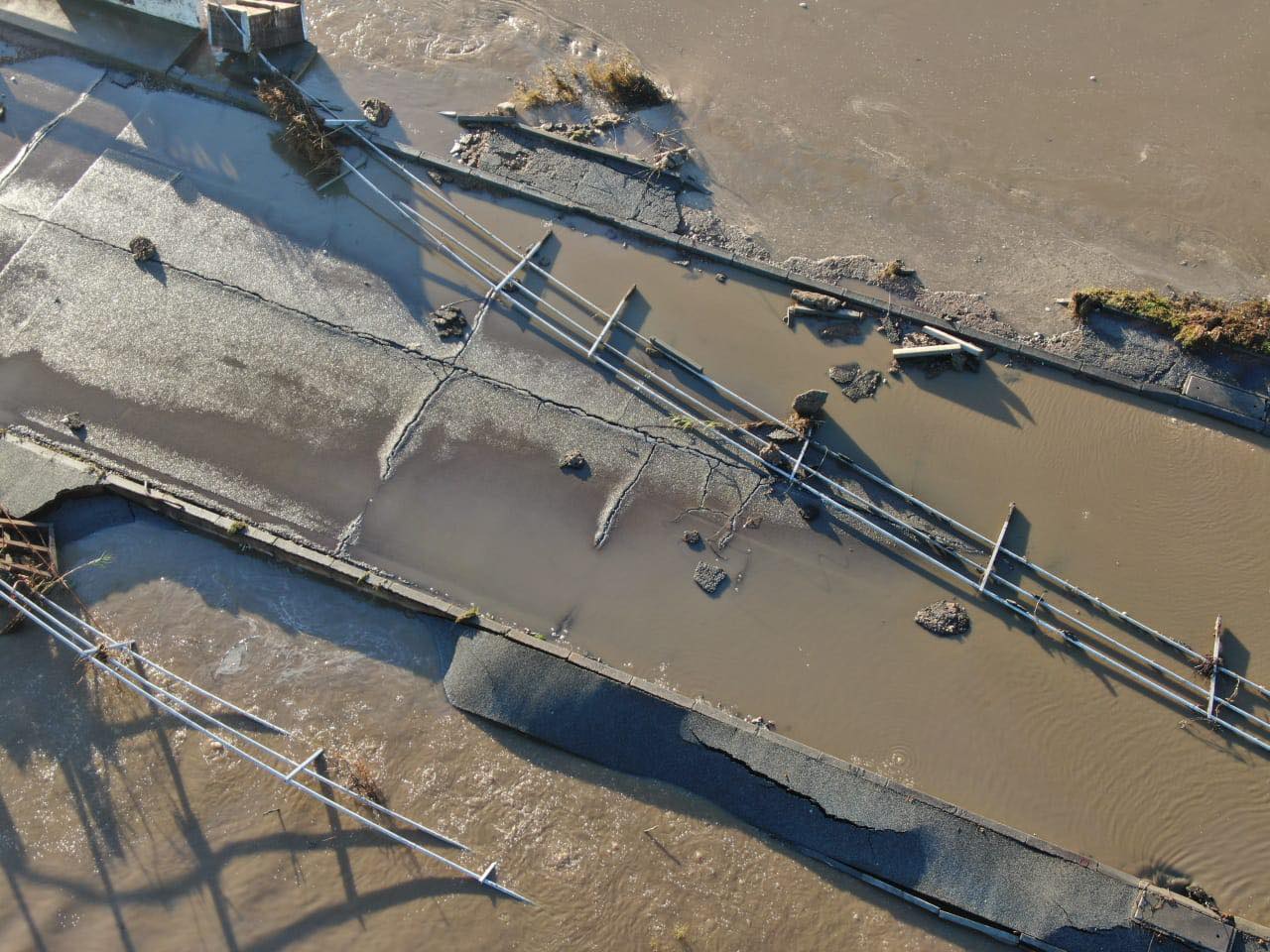Vredendal-brug moontlik oop vir voetgangers