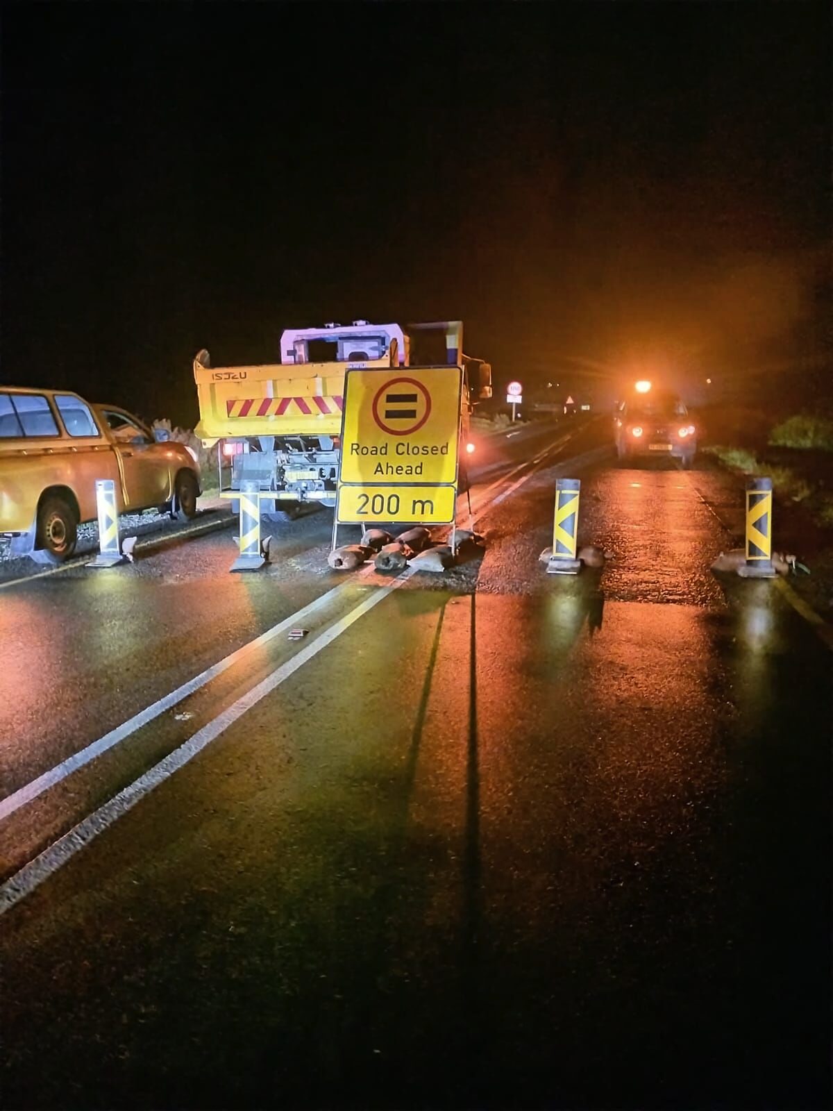 Swaar reën plaas boere onder druk