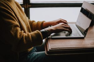 Beskerm jouself teen bedrog en vals organisasies