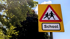 Weskus ouers lug hul mening oor skoolsluiting weens storms