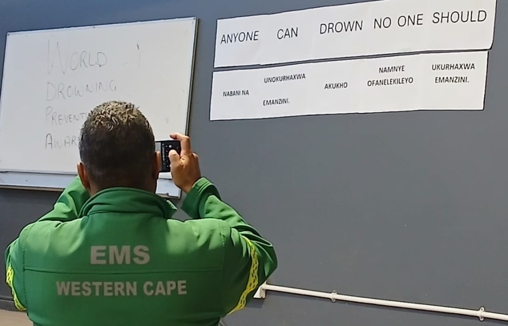 Learners and instructors come together during a water safety programme hosted by Saldanha Bay Municipality and partners.