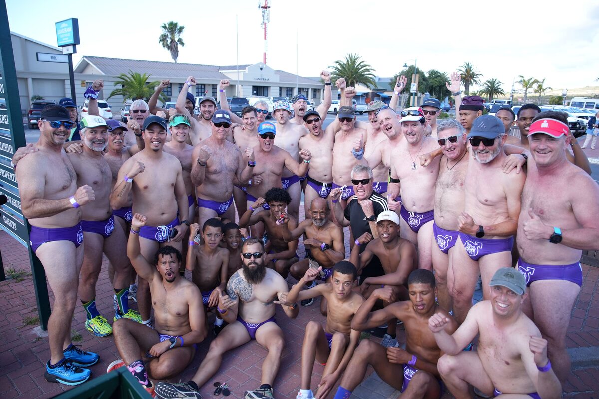 Pers speedo’s, vir bewustheid oor manlike kanker