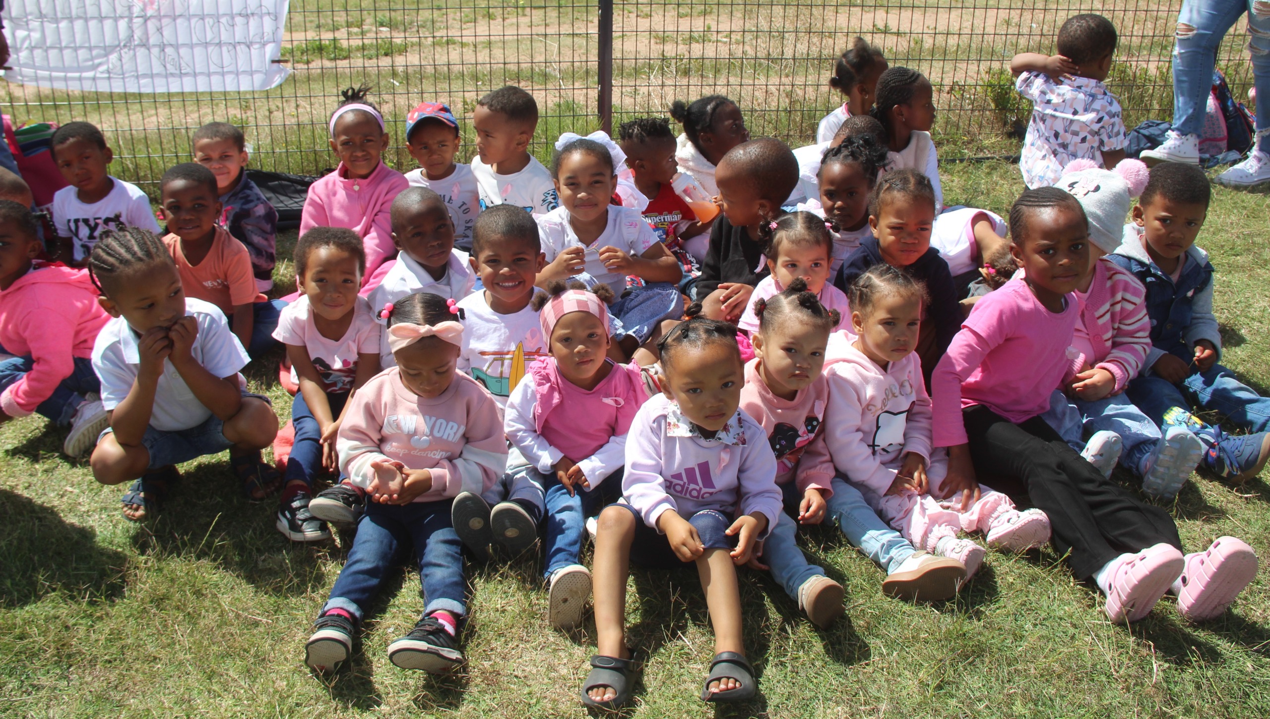 Die leerders van Jehovah Jireh-kleuterskool.