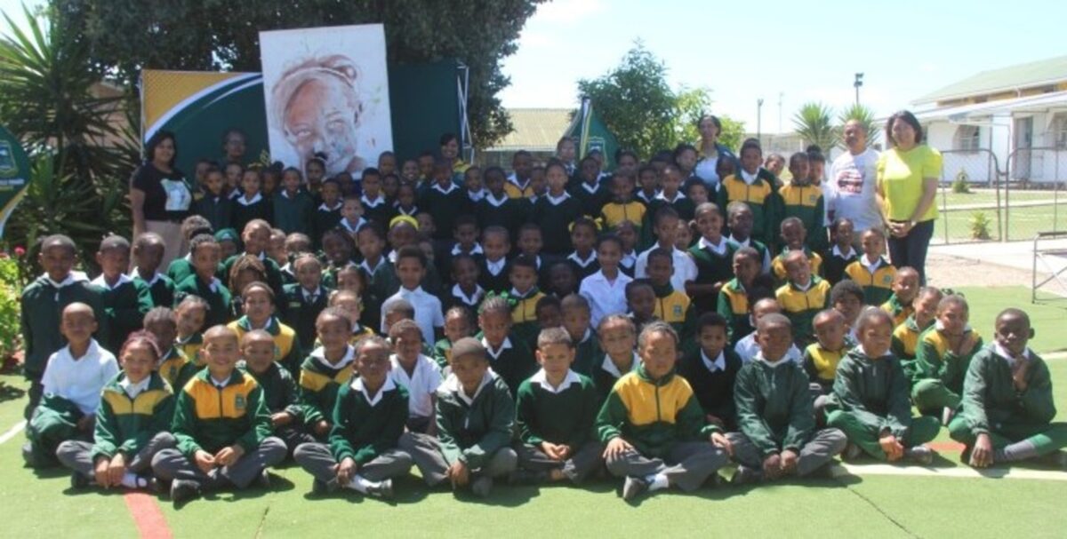 Die leerders van Diazville Primêr het Joshlin Smith se verjaarsdag gevier.