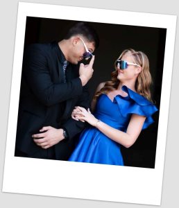 Vir Weskus se  matriefafskeidfoto’s, besoek weslander.co.za