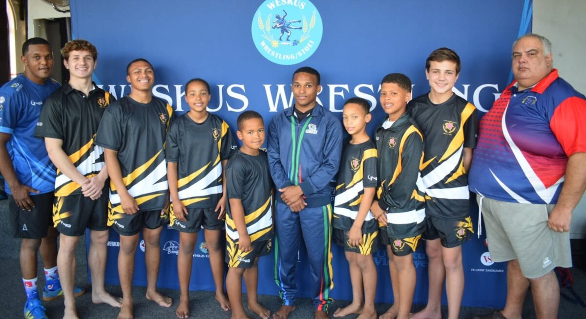 McNolan Plaatjies (afrigter), Wessel Wessels, Wilfred Jantjies (senior stoeier), Zuhaida Williams, Elih Erasmus, Jandre Andries, Re-Kayle Smith, Micheal Brown, Lurik Wessels, Eric Grobbelaar (afrigter).