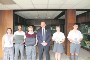 Laptops given to Pioneer School