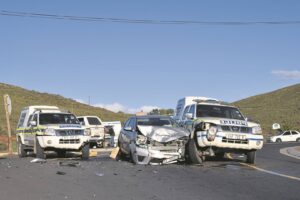 Police nab thieves in high-speed chase