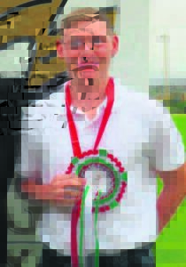 Albertus deur na SA skou