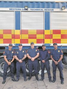 Worcester brandweermanne geprys na reddingswerk in George