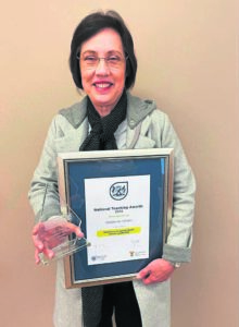 Skoolhoof vir puik werk vereer