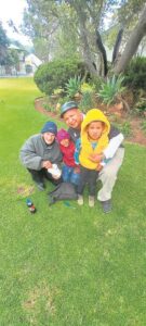 Man deel sy 50ste met haweloses