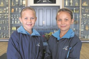 Gymnasts in Winelands team
