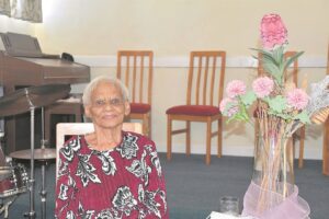 Tannie (90) oorwin kanker