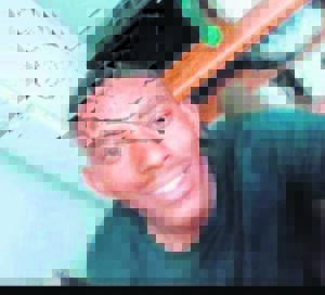 Twee maande oue baba se pa doodgesteek