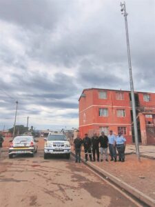 Loerbroer hou oog op Riverview