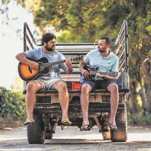 Dié donkie-duo kán sing!