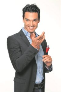 Skryf nou in vir ‘Glam Guru’